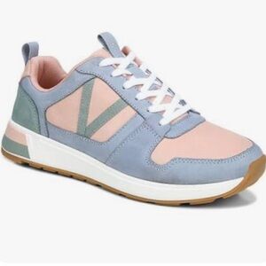 Vionic Rachelle Sneakers in Blue and Pink